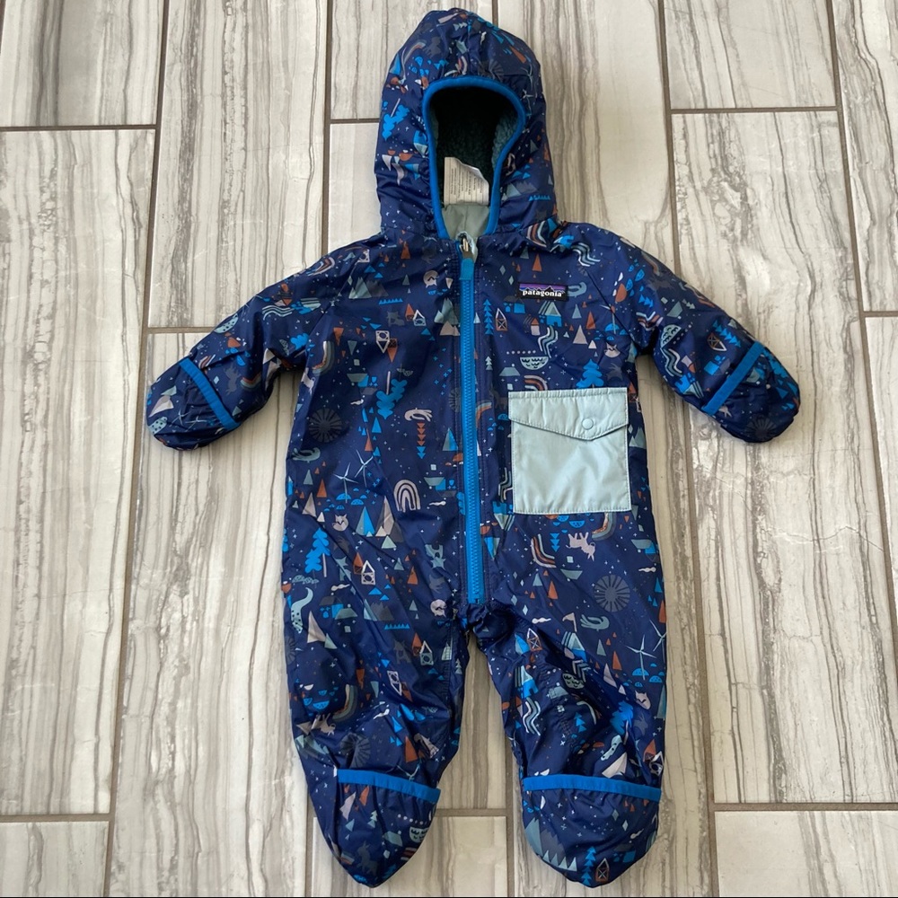 NWOT Patagonia insulated winter bib.